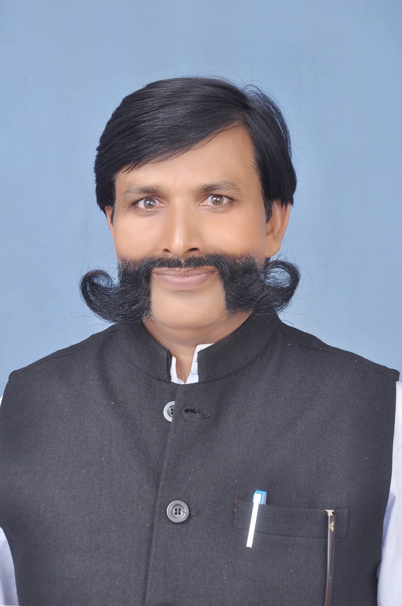 एडवोकेट श्री रामप्रसाद जी 
